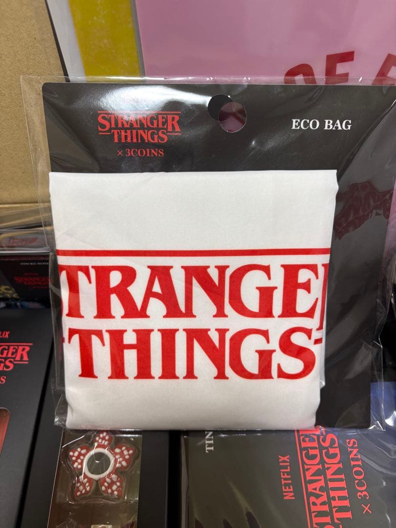 ❣️完売品まとめ売り❣️Stranger Things x 3coinsコラボ