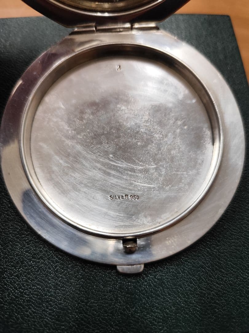 銀製 シルバー950 彫刻装飾 コンパクトミラー ケース付き 銀価格高騰中‼️