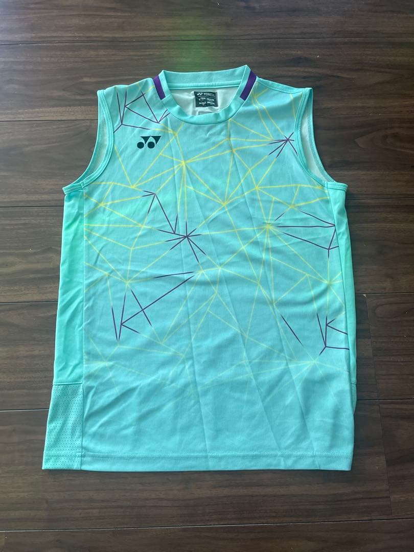 YONEX バドミントンウェア ユニフォーム　メンズ　ノースリーブ　SS