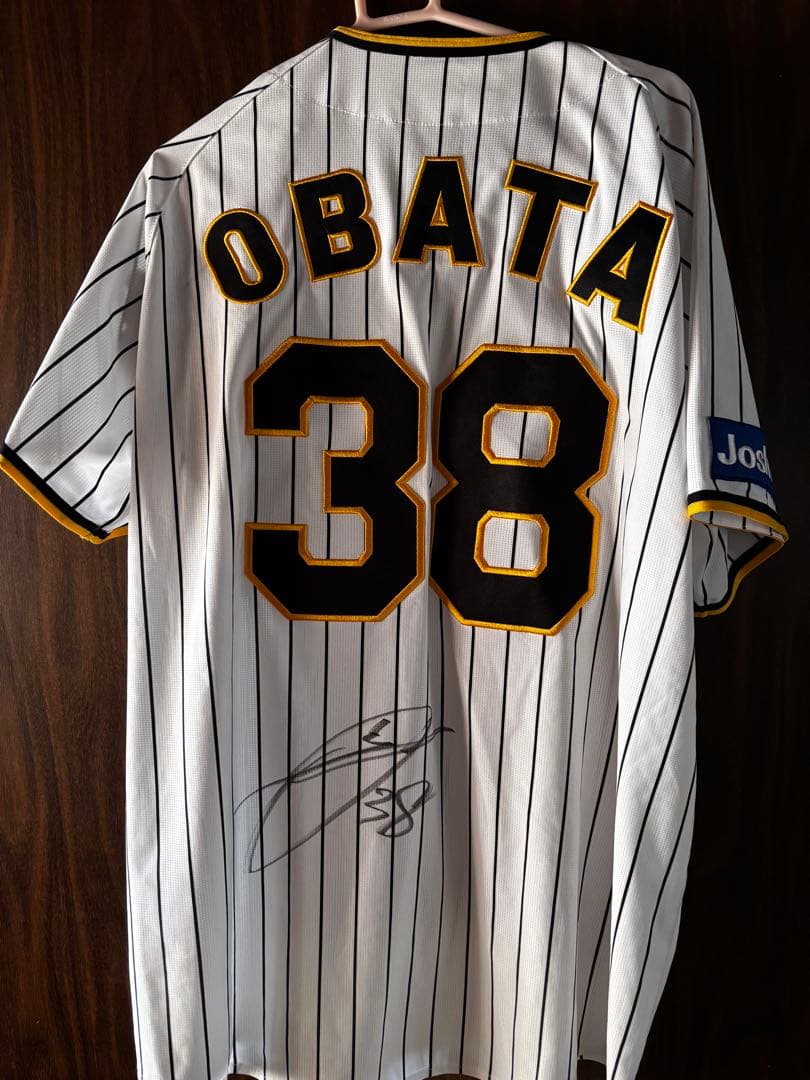 阪神タイガース　小幡竜平選手　サイン入りユニフォームLサイズ