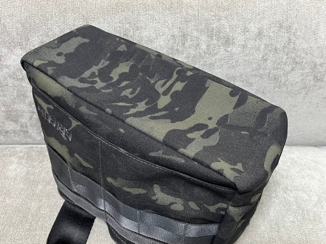 BRIEFING ブリーフィング カートバッグ カモフラージュ 美品 迷彩