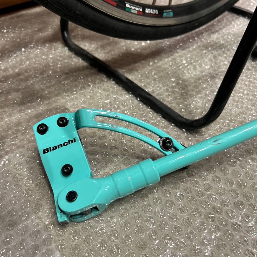 Bianchiロードバイク VIA NIRONE 7SORAモデル