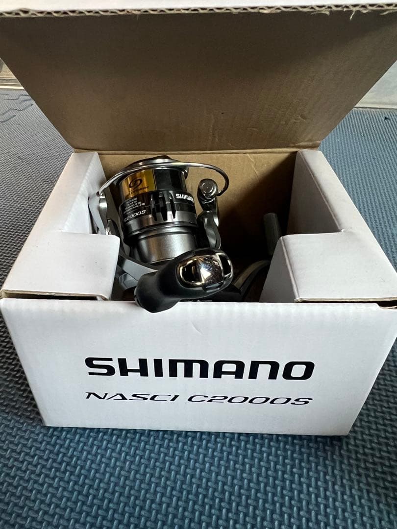 SHIMANO NASCI C2000S スピニングリール