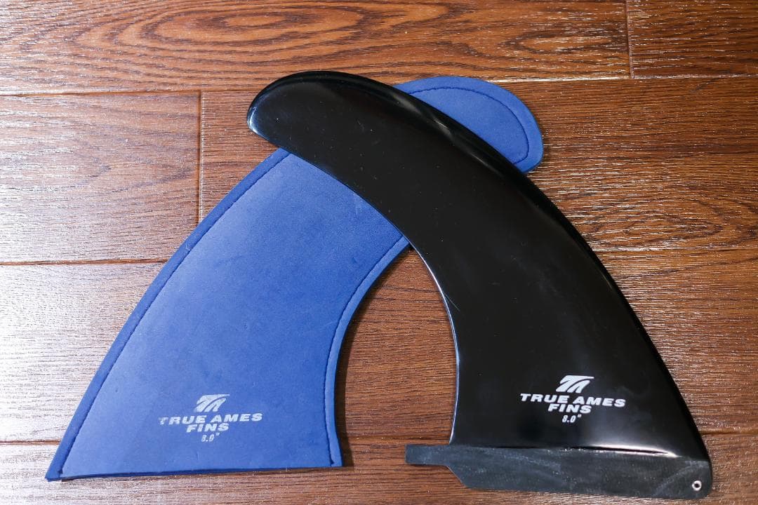 TRUEAMES サーフボードフィン 8インチ
