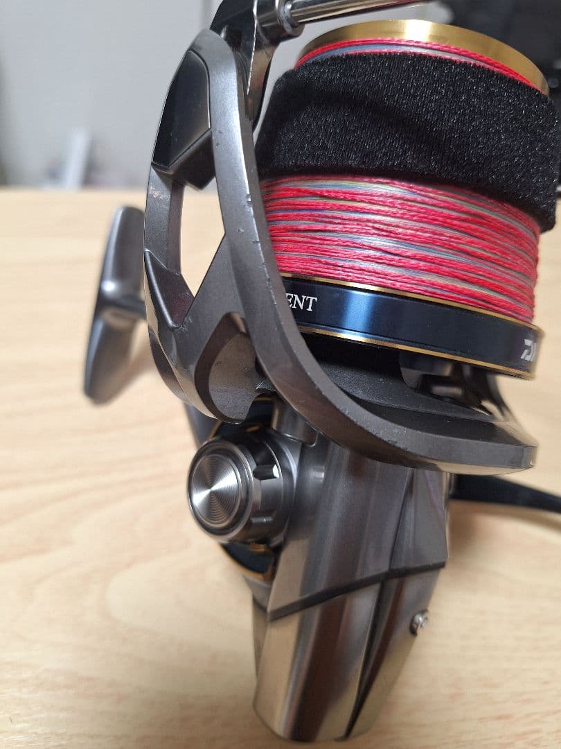 ダイワ　19トーナメントサーフ45 HG 05PE スピニングリール