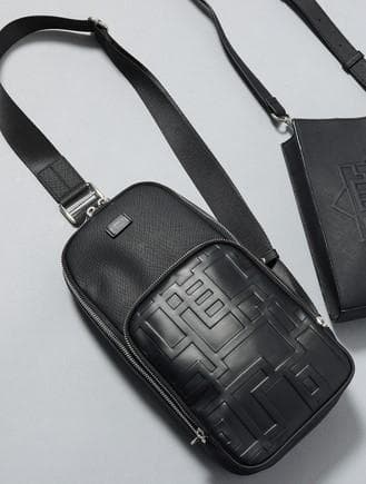 布袋寅泰 TAKEO KIKUCHI　G柄ワンショルダーバッグ HOTEI