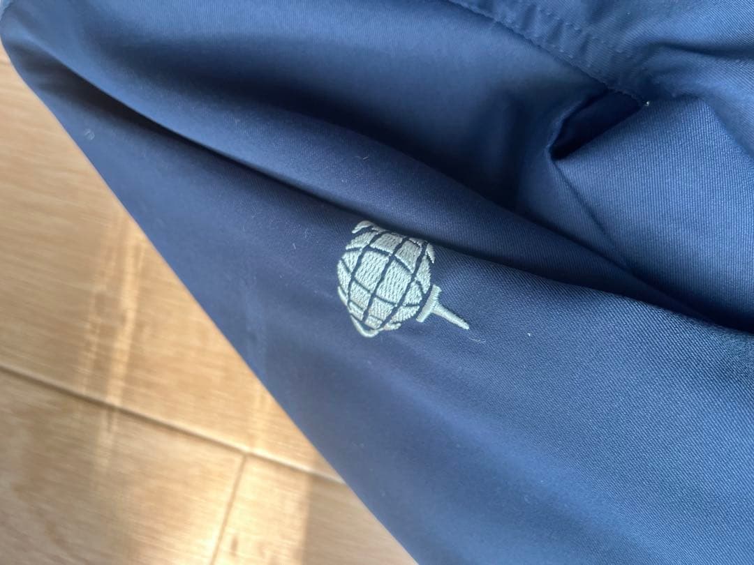 Beams Golf フード付きジャケット ネイビー　防寒　アウター