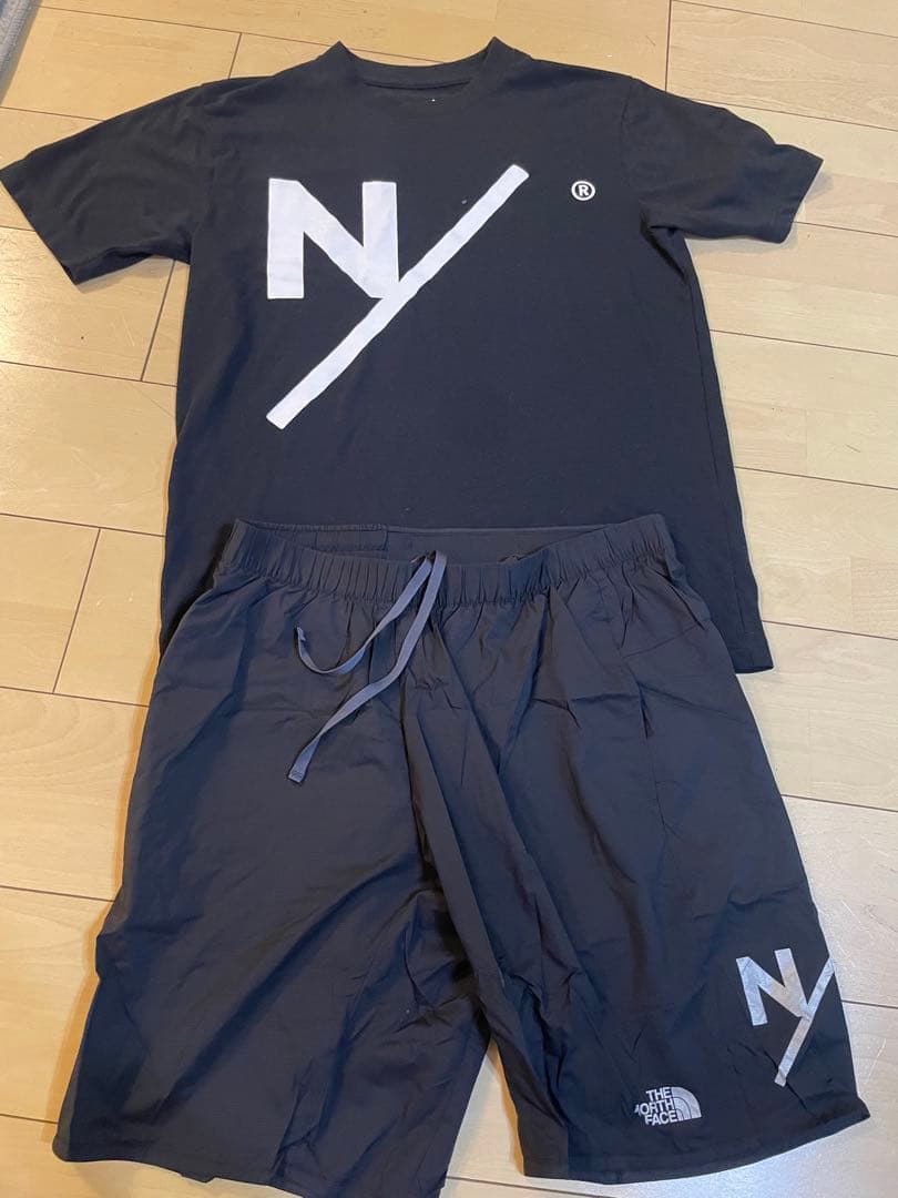 【黒 セットアップ】NEUTRALWORKS. Tシャツ&ショートパンツ