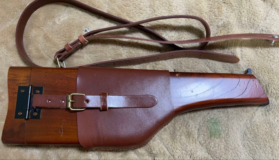 マルシン　モーゼル　M712 モデルガン　マガジンクリップ　木製ストック付き