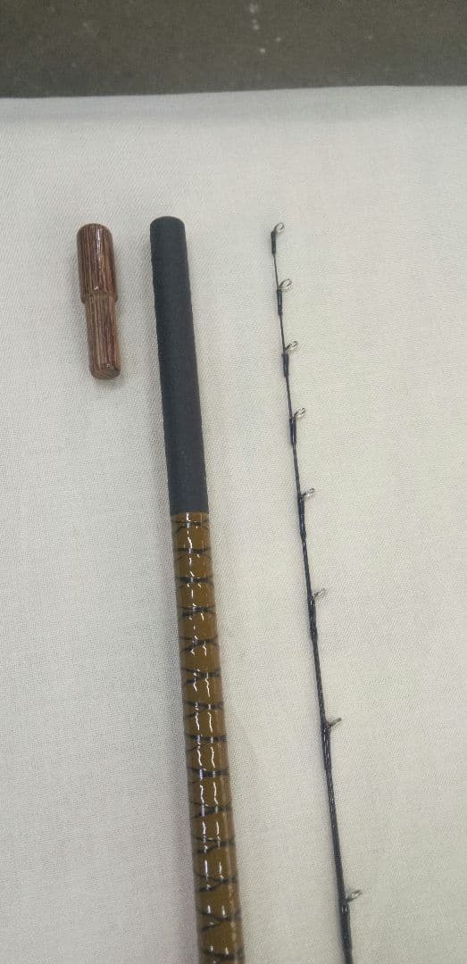ヘチ竿2本セット　NFT・翔新堤240& シマノ・青波巧21