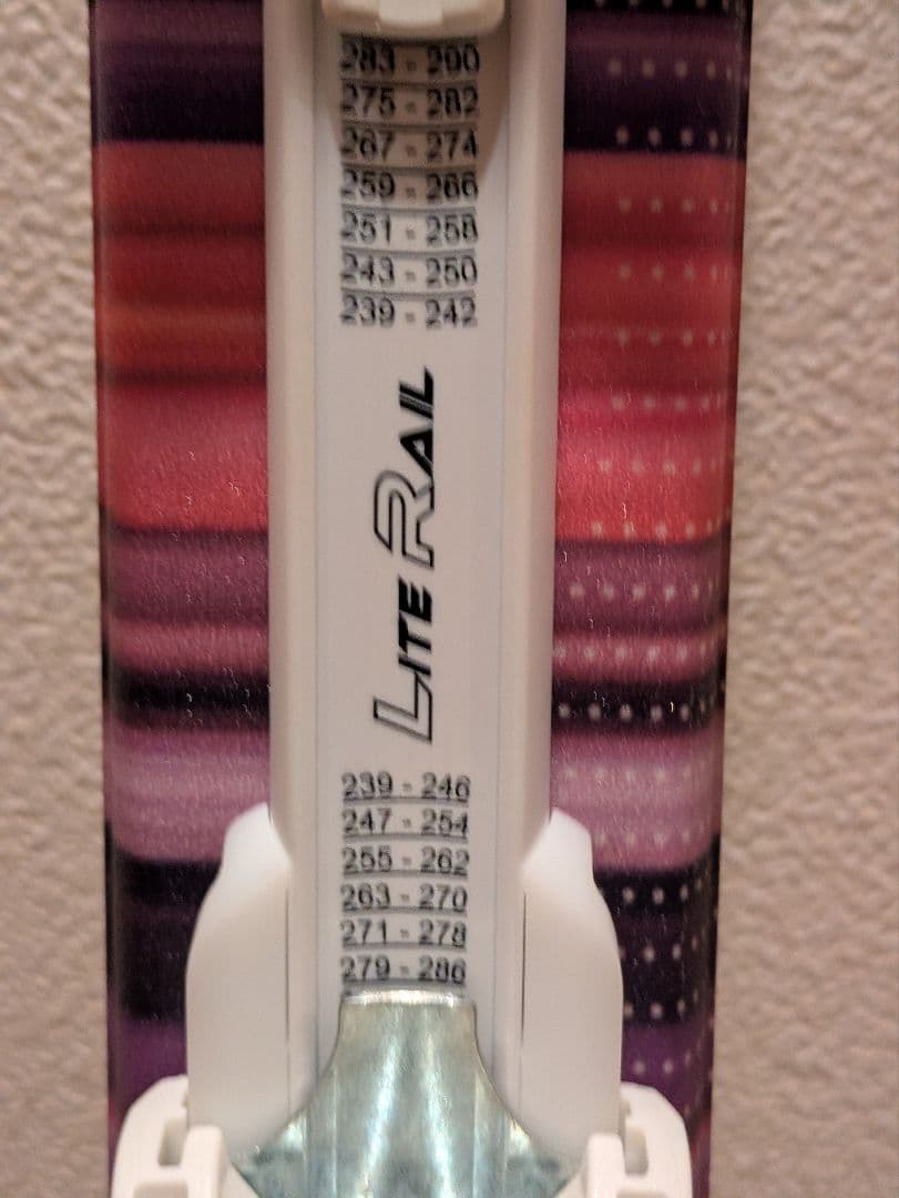 Hart Innocenceスキー板