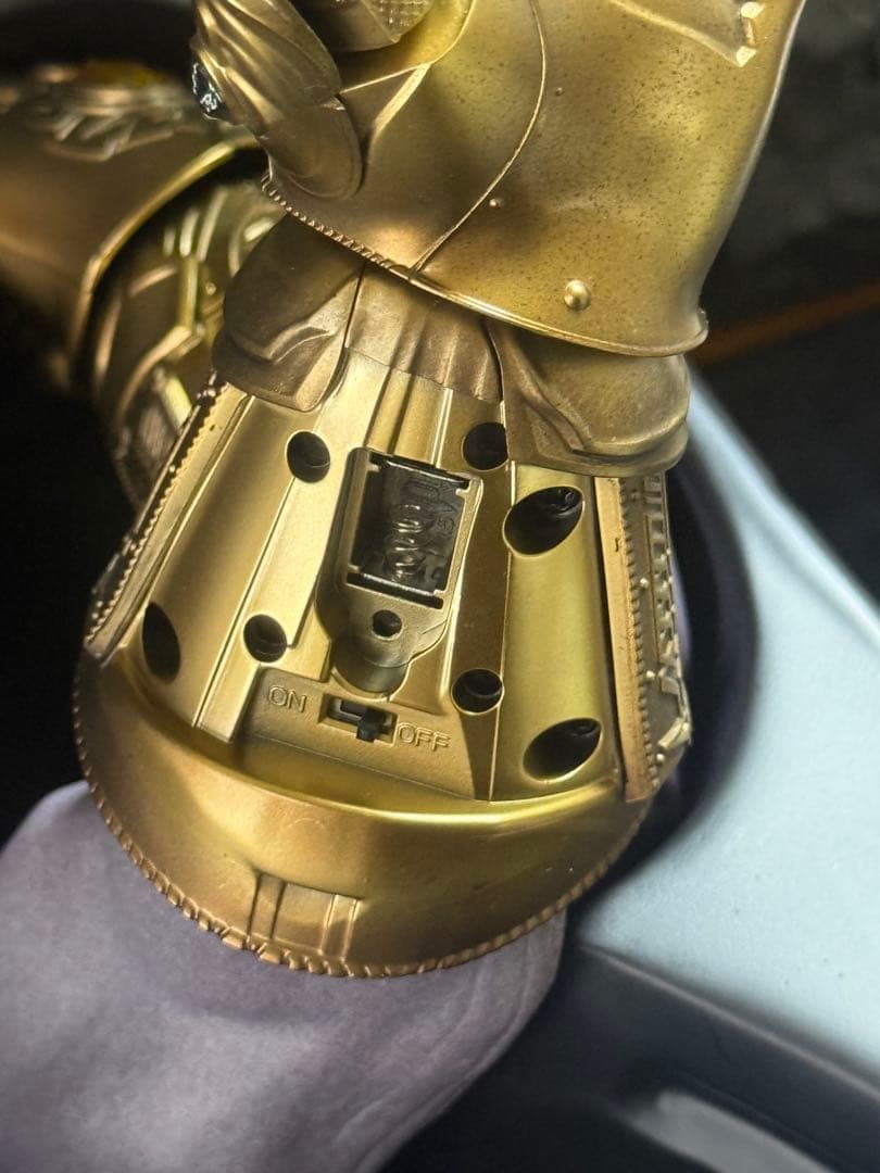 ひ*き様 hottoys 3体セット　（ヴェノムプール、ハーレイクイン、サノス）