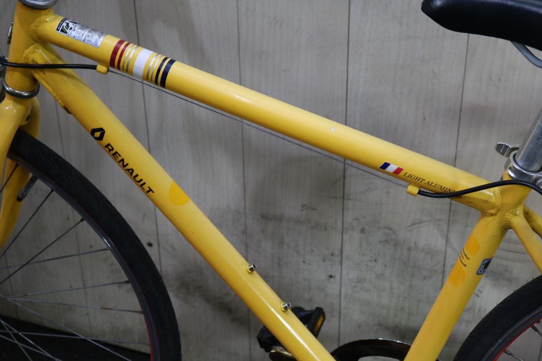 ルノー（RENAULT）700C シマノ6速 アルミ 440mm YELLOW