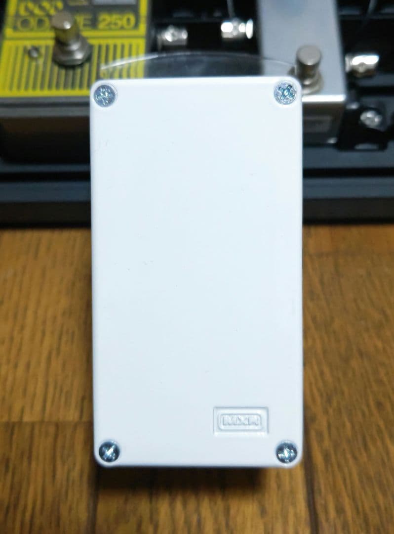 ギター MXR yjm308 Yngwie Malmsteen Overdrive