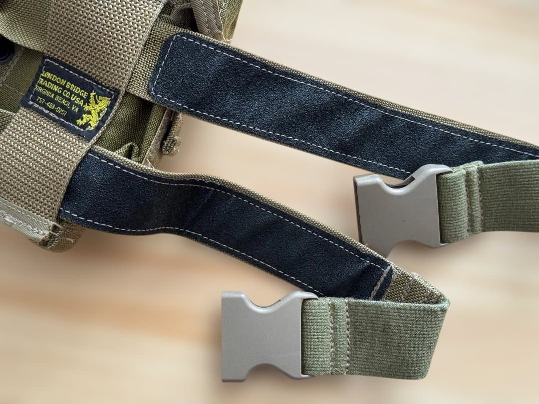 実物 新品 未使用 LBT 0372 ホルスター カーキ 左用