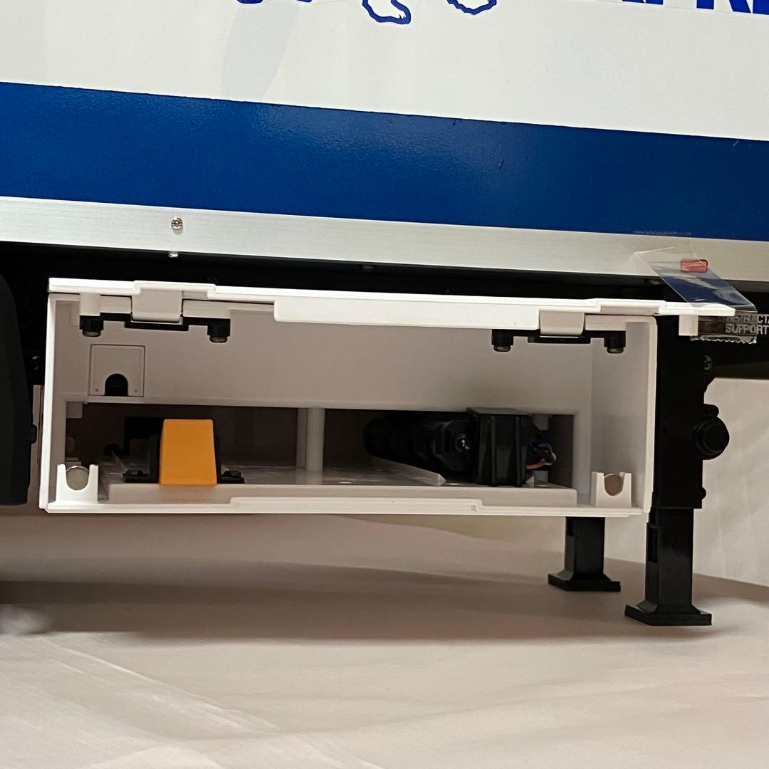 タミヤ セミトレーラー 3軸リーファー フル装備 新品未使用