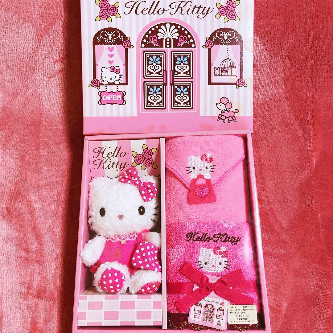 希少レア　ハローキティ　ぬいぐるみ　タオルセット　2006 サンリオ　平成レトロ