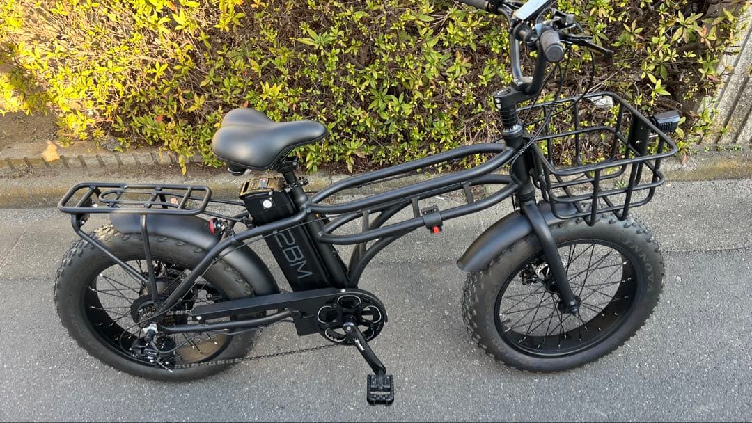 電動アシスト自転車 新品定価28万円 ほぼ新品 2BM
