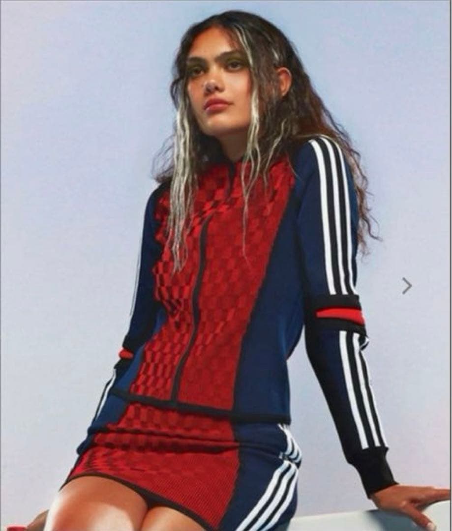 adidas ゴルフウェア レディース　セットアップ