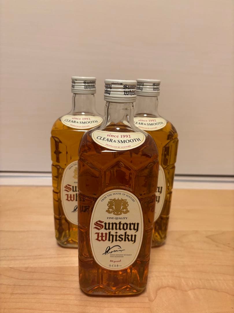 サントリー　白角　700ml 3本