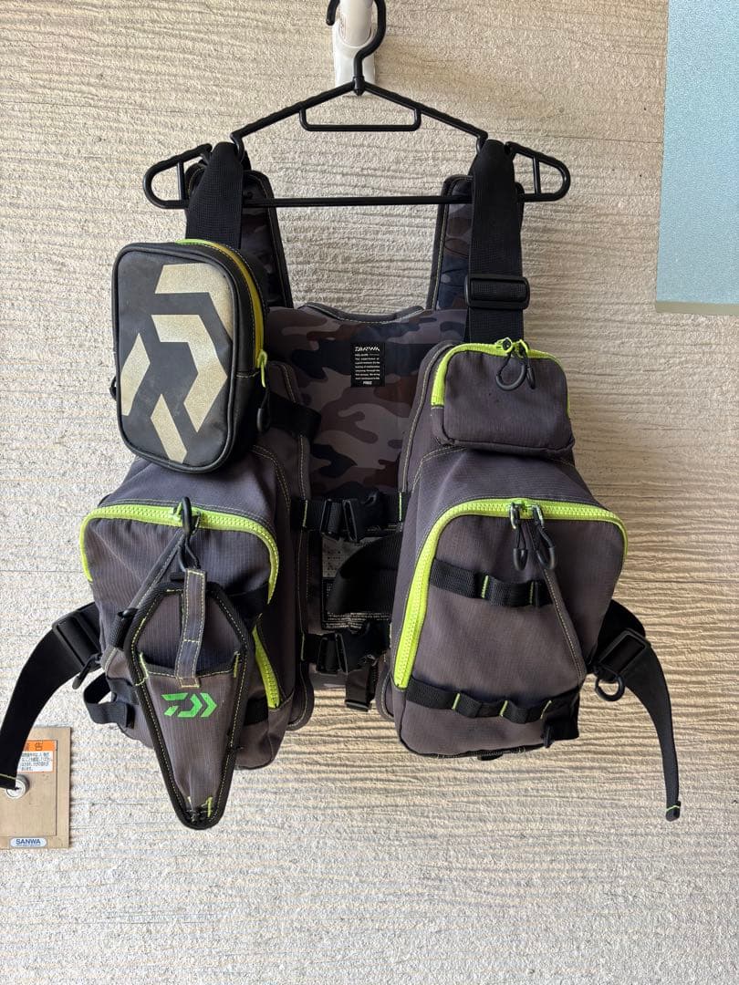 ダイワ フローティングベスト 値下げしました