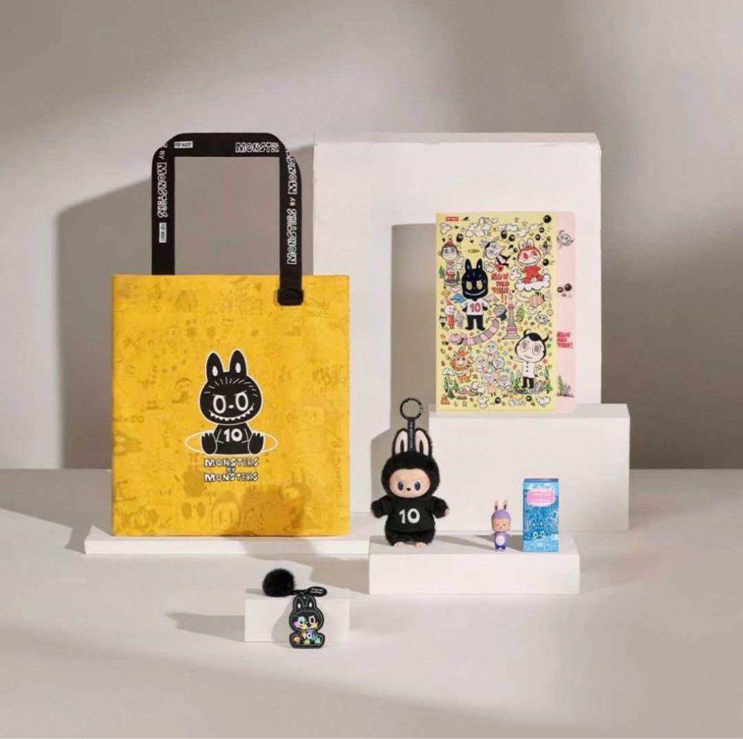 ラブブ10周年　ぬいぐるみ　キーホルダー　トートバッグ　ファイル　上海限定セット