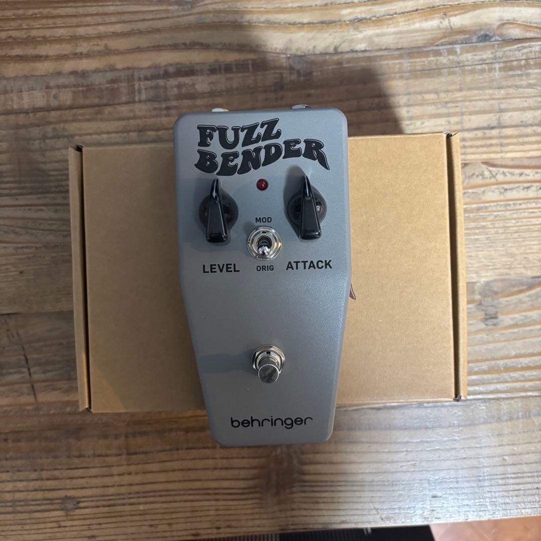 Behringer Fuzz Bender ギターエフェクター