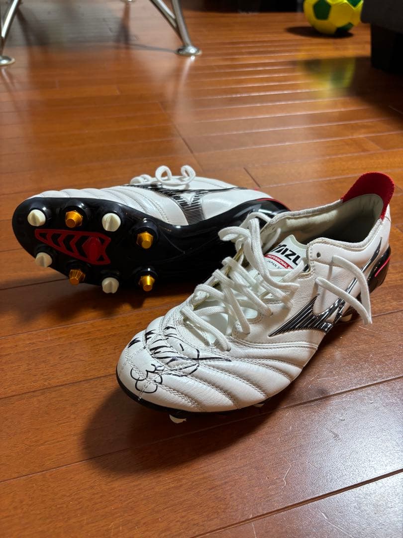 【レア・限定品】モレリアネオ JAPANMIX25.0㎝甲田英將選手サイン入り