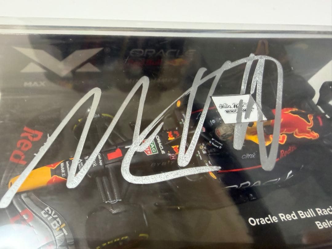 直筆サイン入り F1 マックス・フェルスタッペン 選手 RB18 ベルギーGP