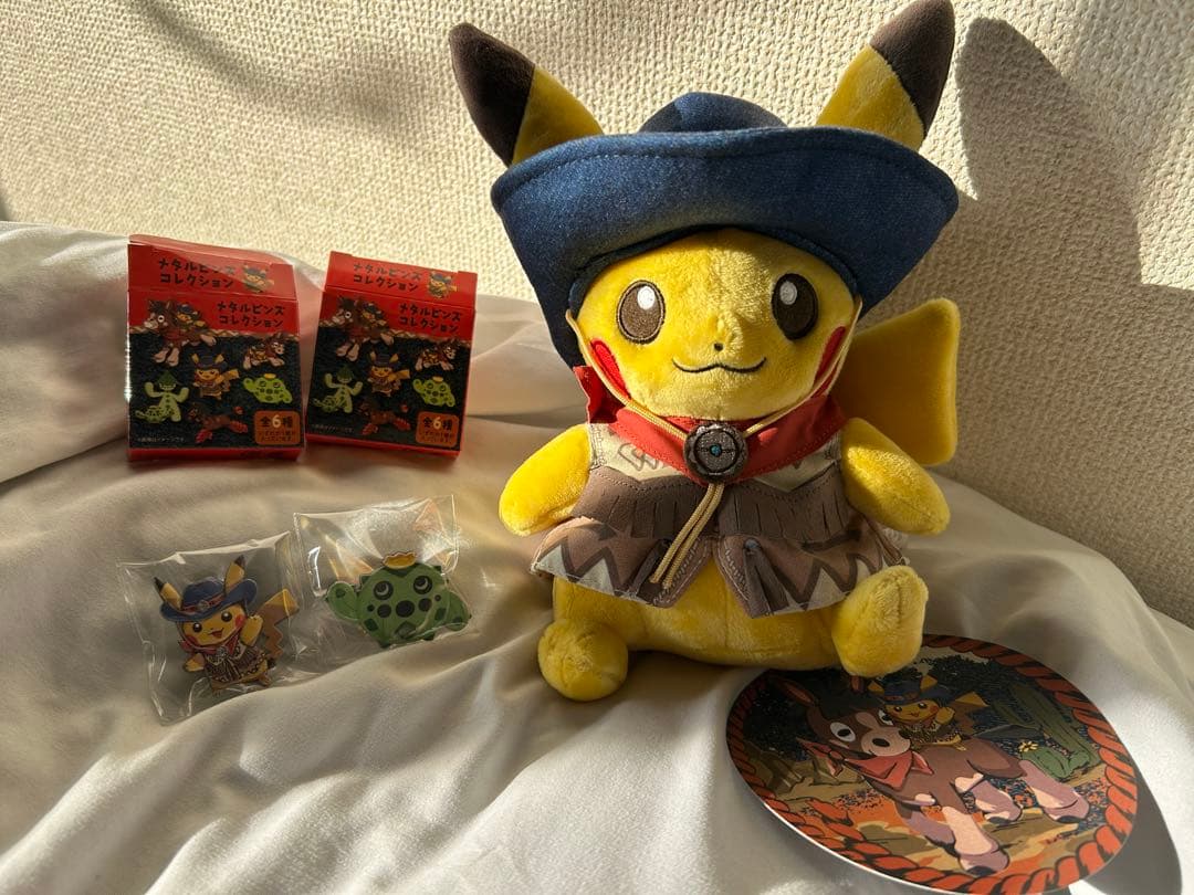 ポケモン Run Run ! Desert メタルピンズ+ぬいぐるみ