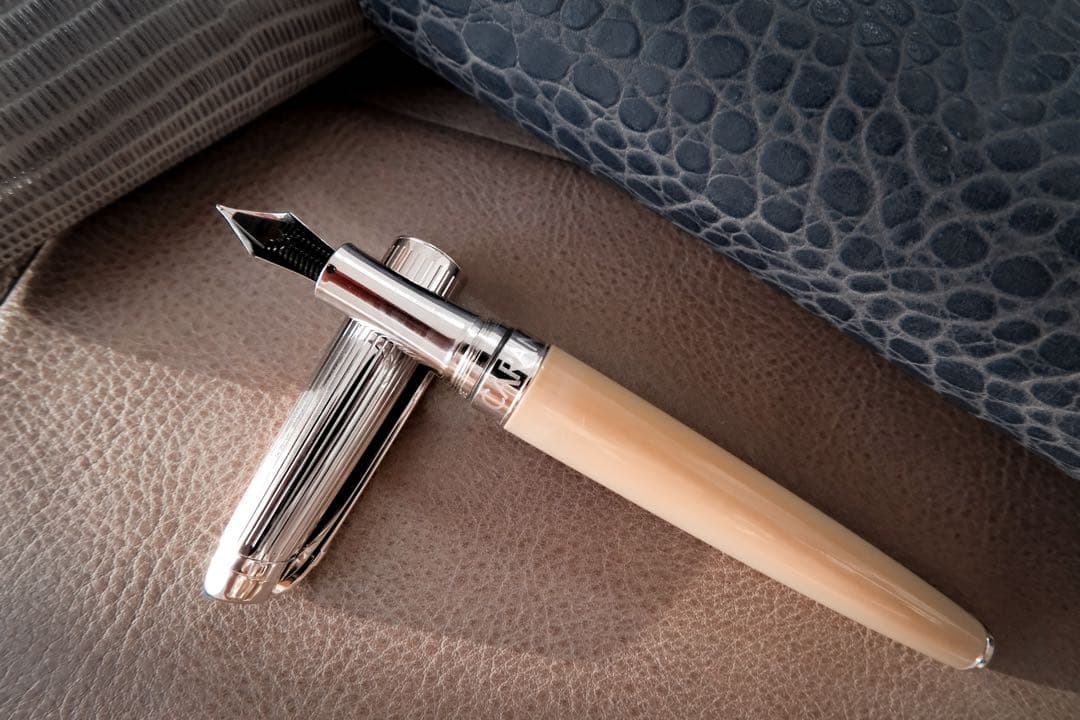 カランダッシュ レマン カシミア Caran d'Ache