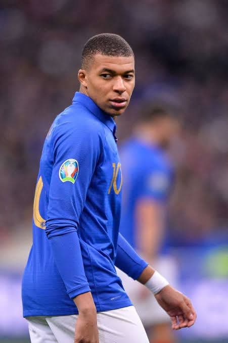 エンバペ　100周年 ユニフォーム　長袖