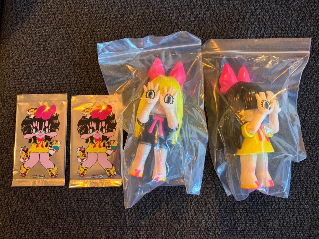 Reebok × grape brain にぎるちゃん 2体＆カード ソフビ