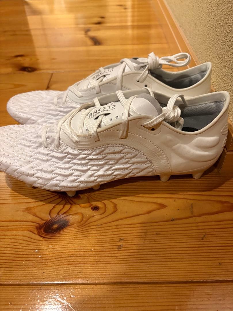 【S】新品未使用Under Armour サッカースパイク 27.5