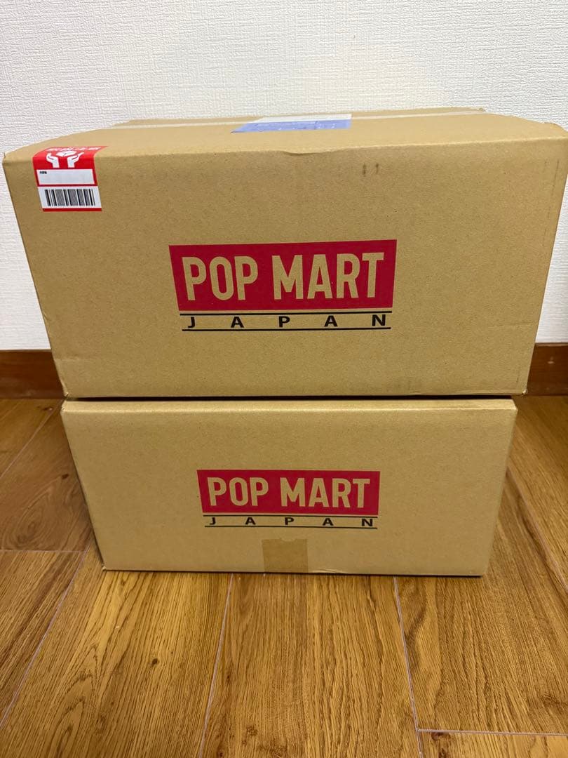 THE MONSTERS PIN FOR LOVE アソートボックス