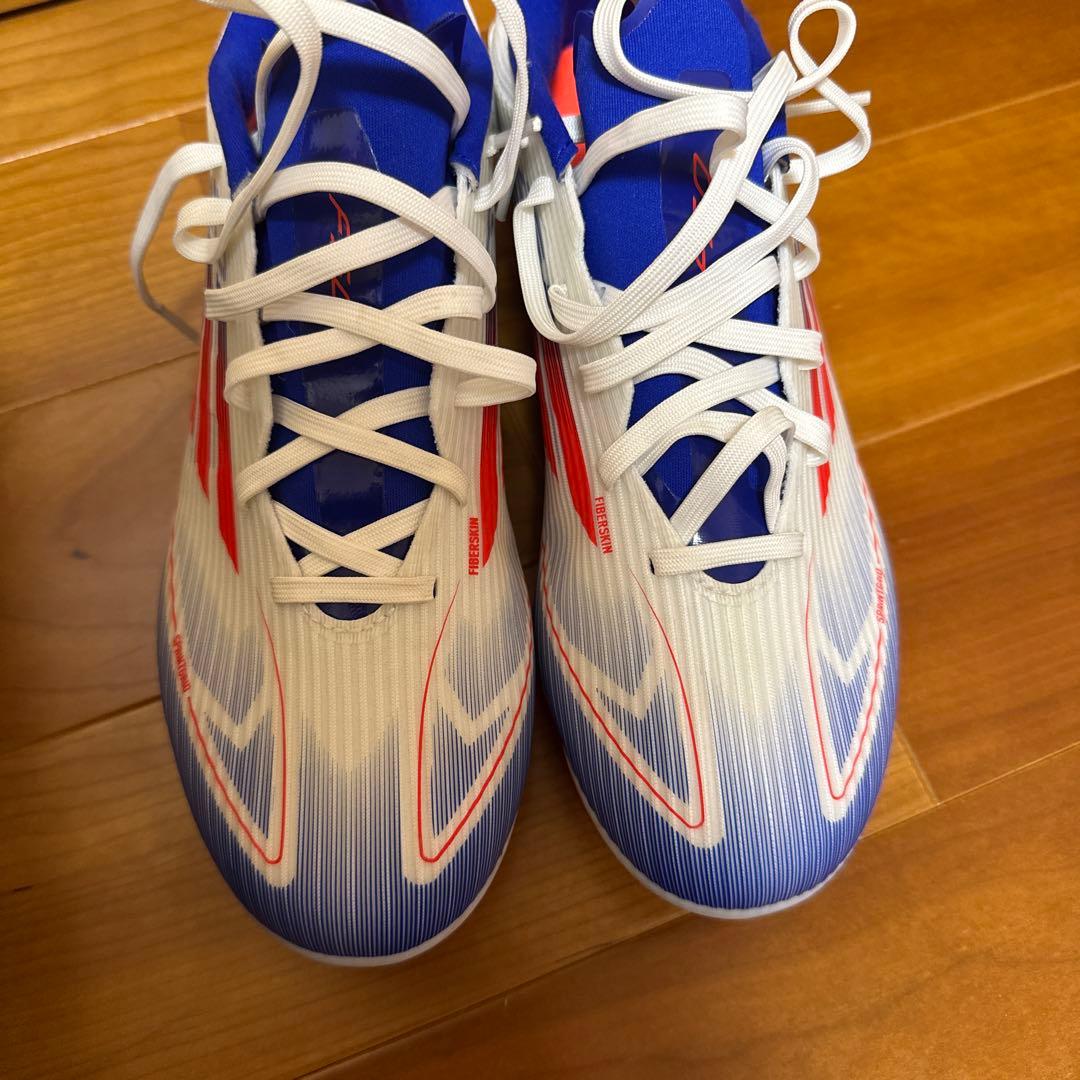 adidasサッカースパイク26.5