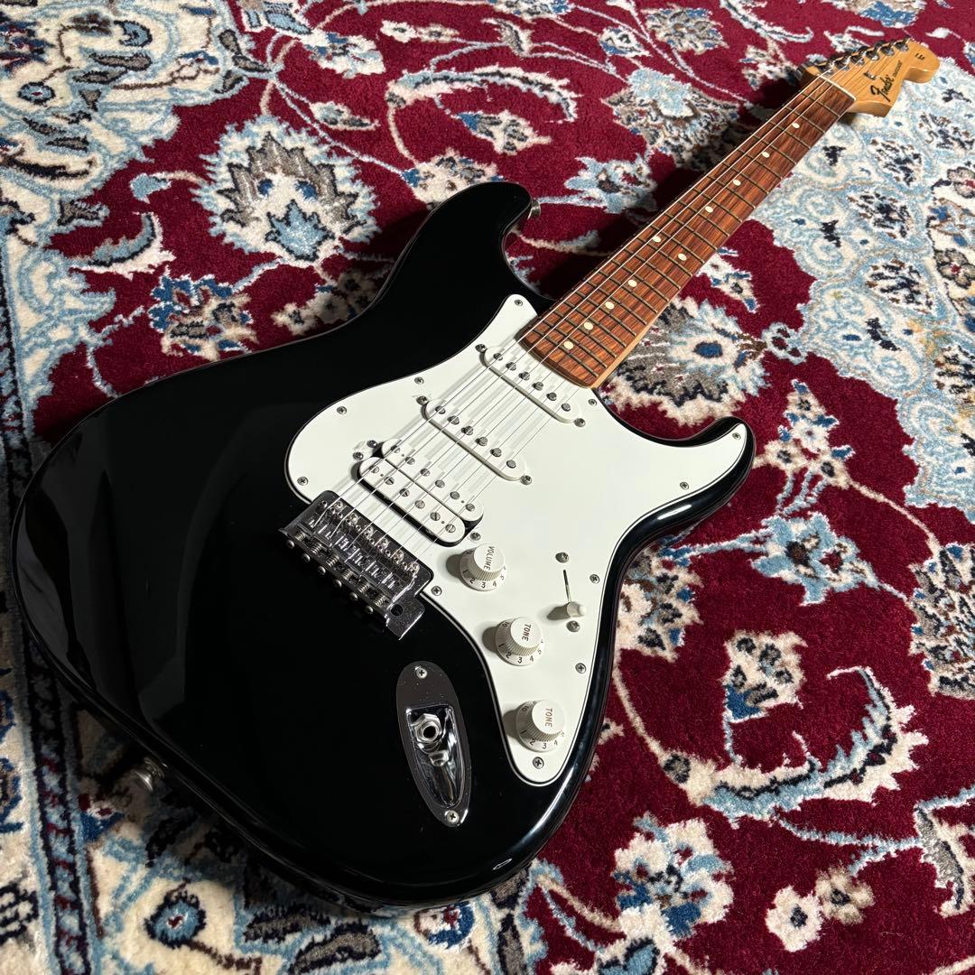2017年製 Fender Standard Stratocaster HSS