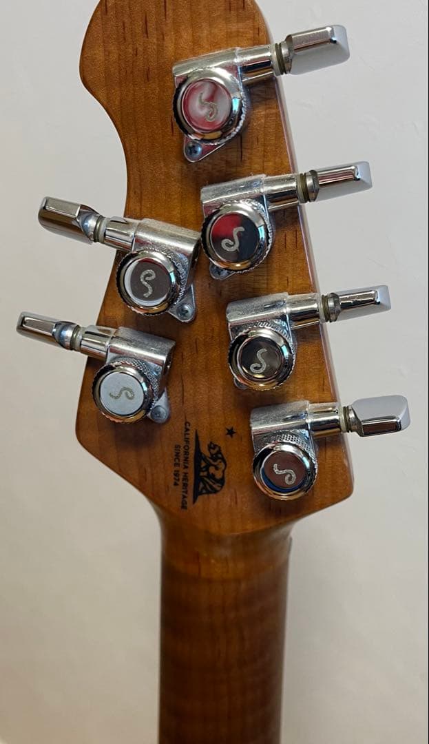 USA製 Music man Valentineモデル