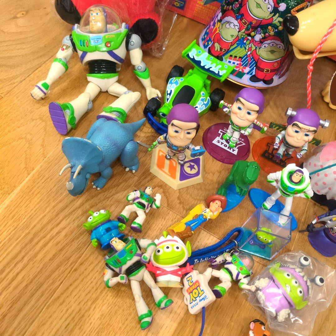 ディズニー　ピクサー　トイストーリー　ミスターインクレディブル　フィギュア