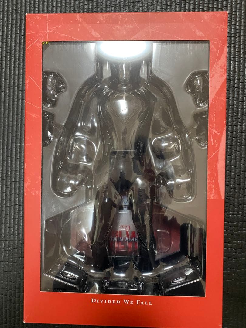 ホットトイズ ブラックパンサー フィギュア