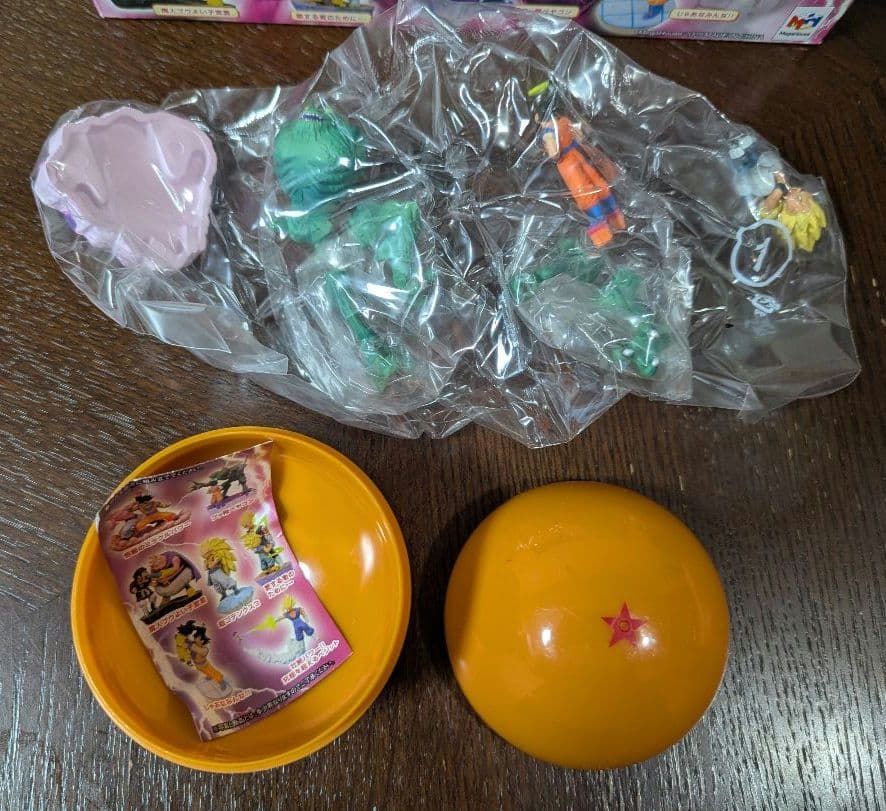 ☆中未開封☆ドラゴンボール　カプセルネオ　帰ってきたブウ編　フル彩色バージョン