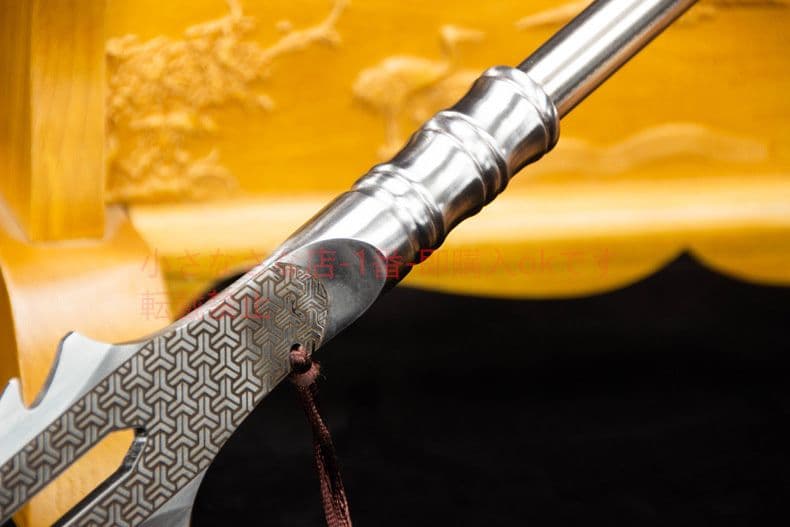 一体で覇王銃を鍛える 古兵器 武具 刀装具  模造刀