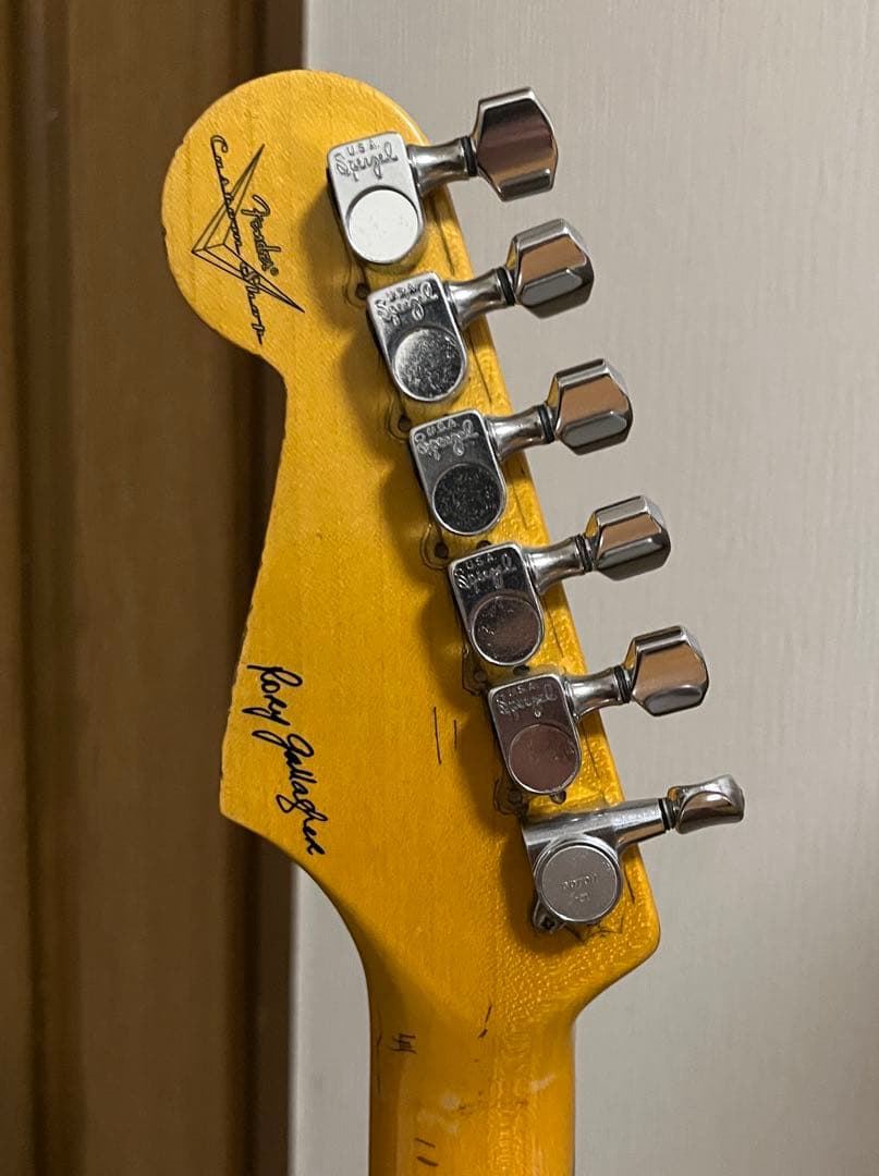 z*o様 Rory Gallagher Signature Stratocast