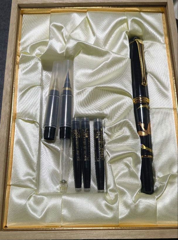 新品未使用品 呉竹 DAY140-30 万年毛筆夢銀河蒔絵物語 瑞鳥鳳凰 筆ペン