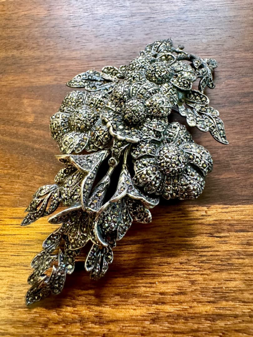 【アンティーク】銀製ブローチ イギリスチェスター 1949年製