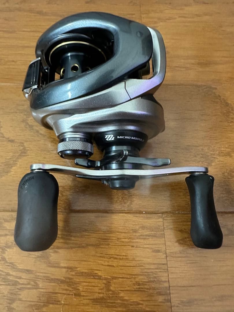 シマノ 13メタニウムHG 右ハンドル