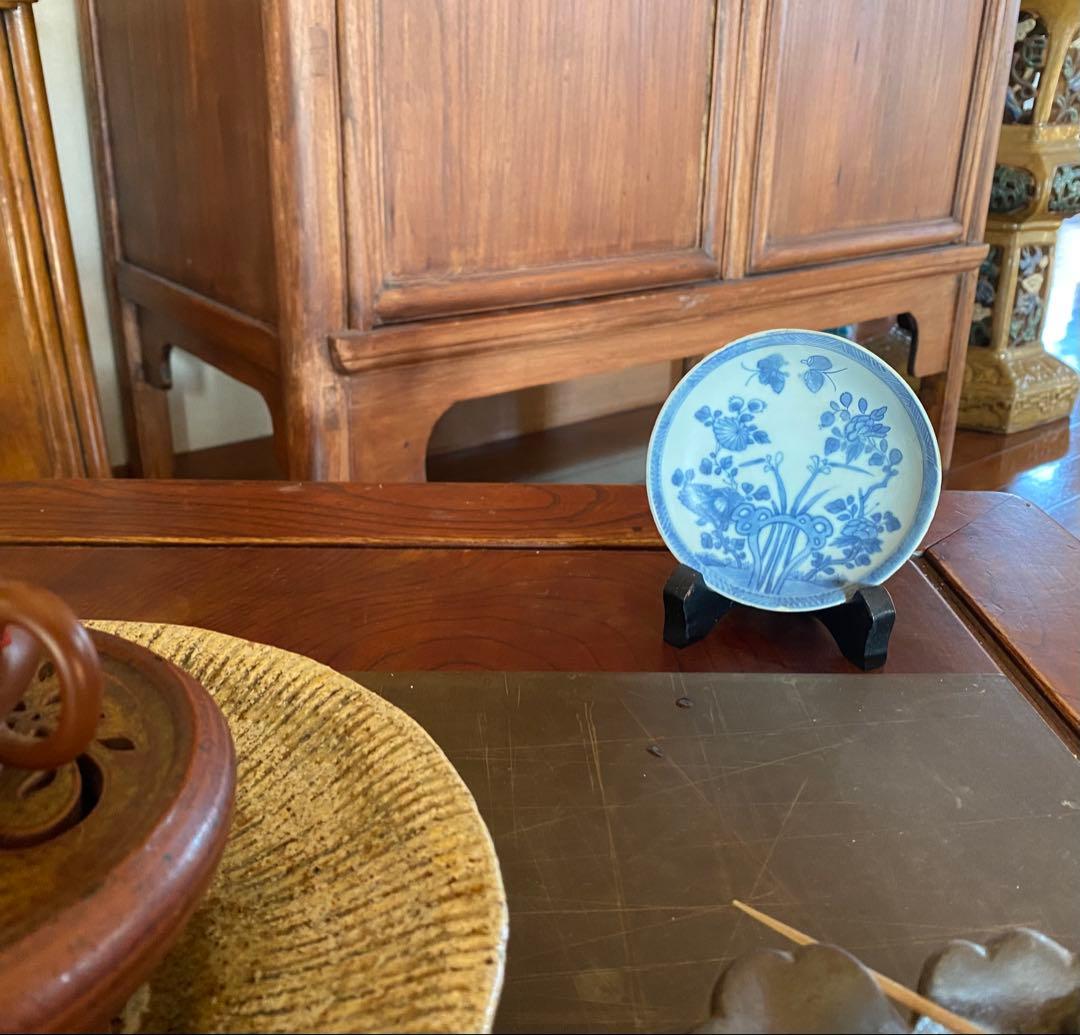 景徳鎮窯染付絵皿　鑑賞台付 ・沈船品　ヴィンテージ　レア ・台湾茶器