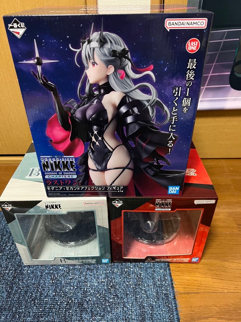 NIKKE一番くじ　フィギュア 3種セット