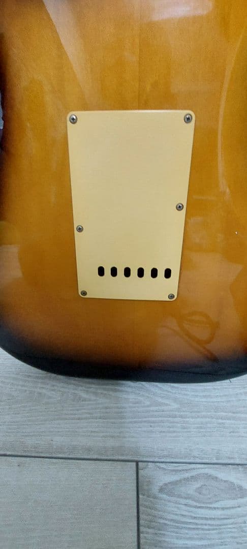 Fender ストラトキャスター サンバースト