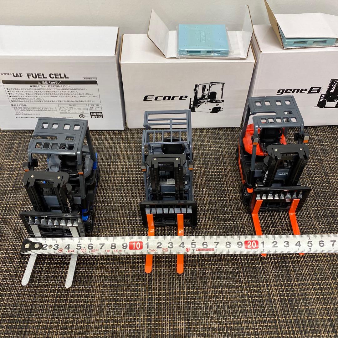 TOYOTA L&F フォークリフト ミニカー　3台セット　非売品　希少